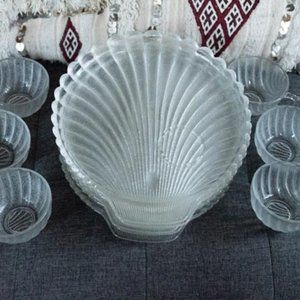 VIN Anchor Hocking Frost Glass Two Shell Plates w Two Punch Cups TVDinner Set